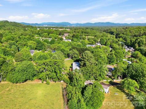 118 Heather Drive Asheville NC 28806
