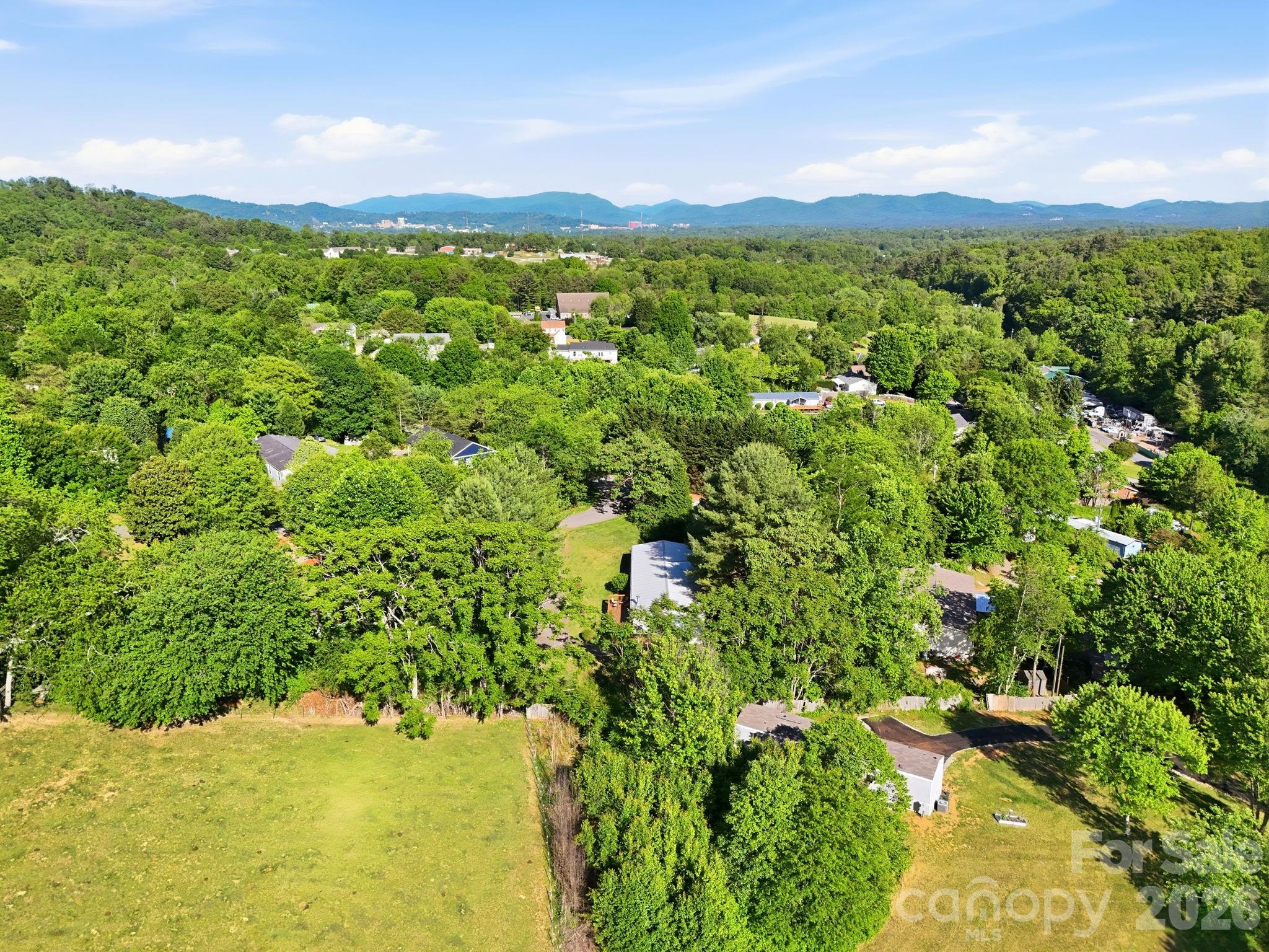 118 Heather Drive Asheville NC 28806