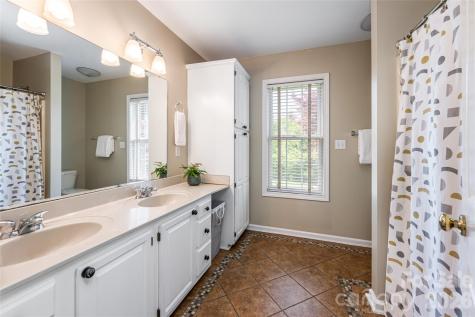 5 Mallory Meadows Court Arden NC 28704