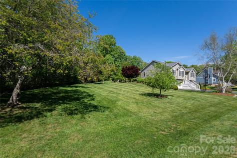5 Mallory Meadows Court Arden NC 28704