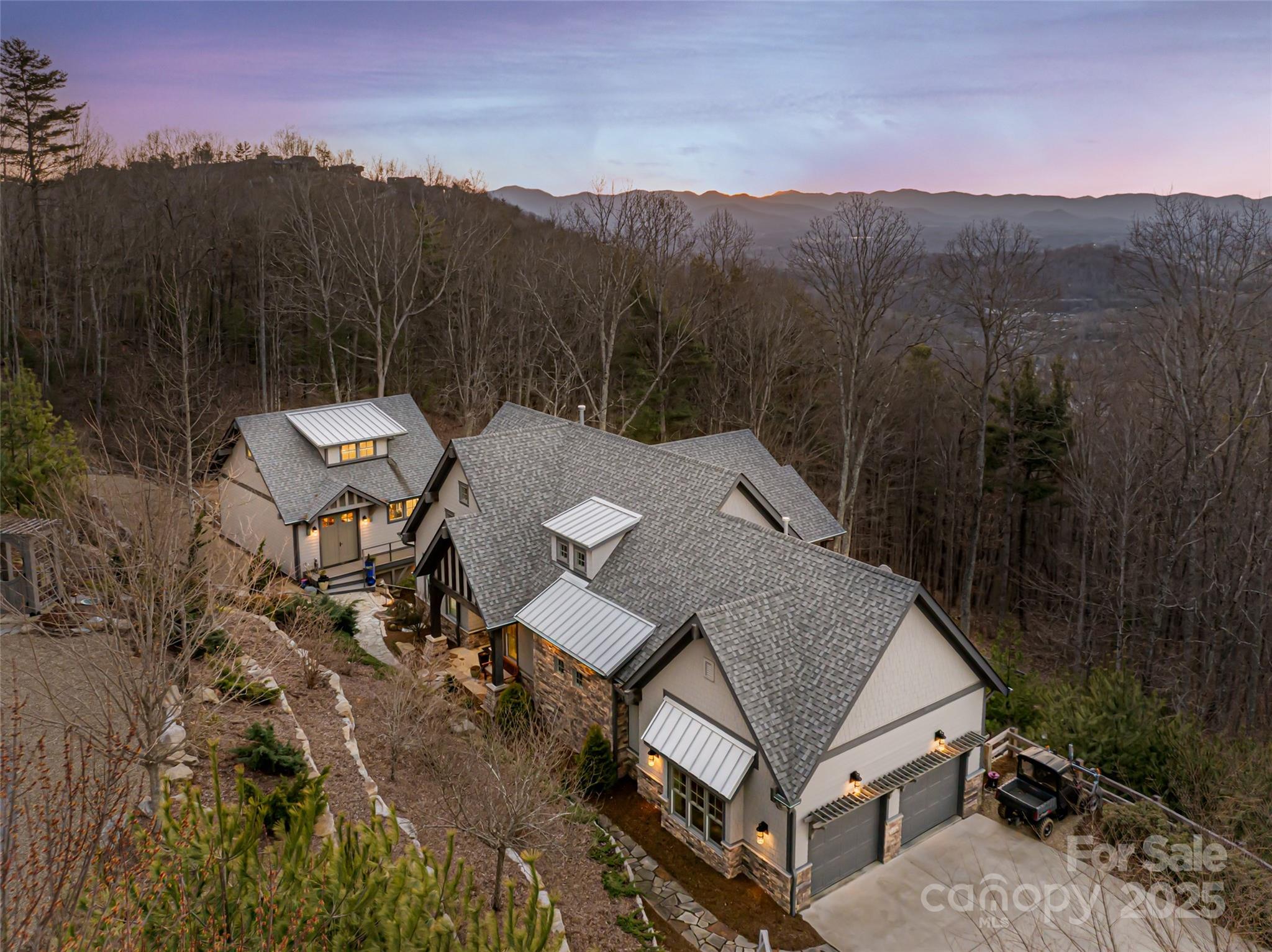 71 Villa Nova Drive Asheville NC 28804