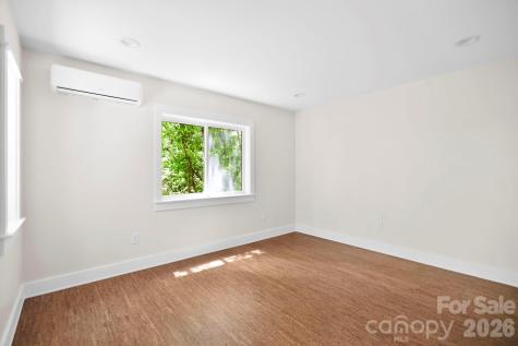 25 Fireside Drive Asheville NC 28806