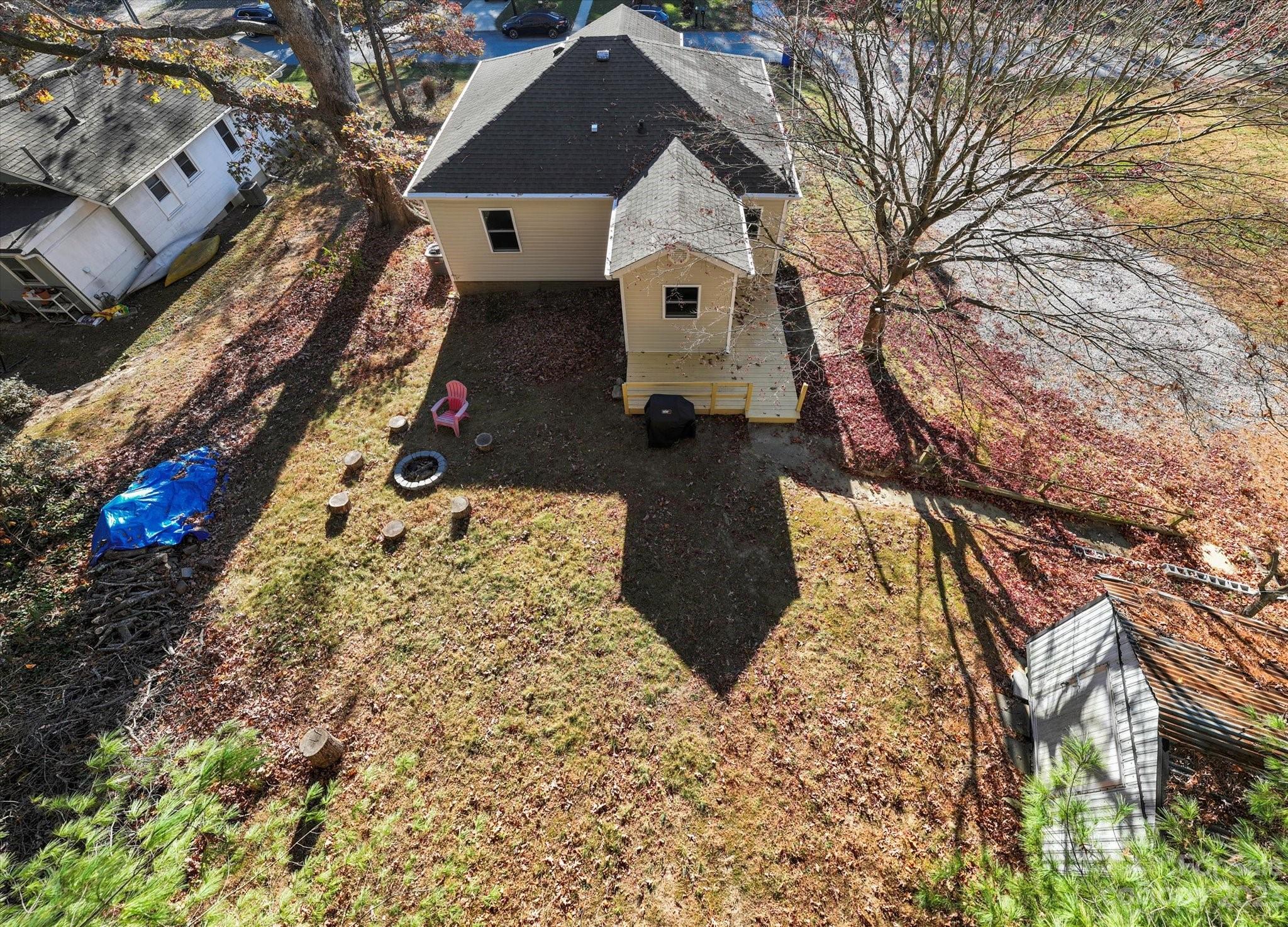 1018 Mountain View Street Hendersonville NC 28739