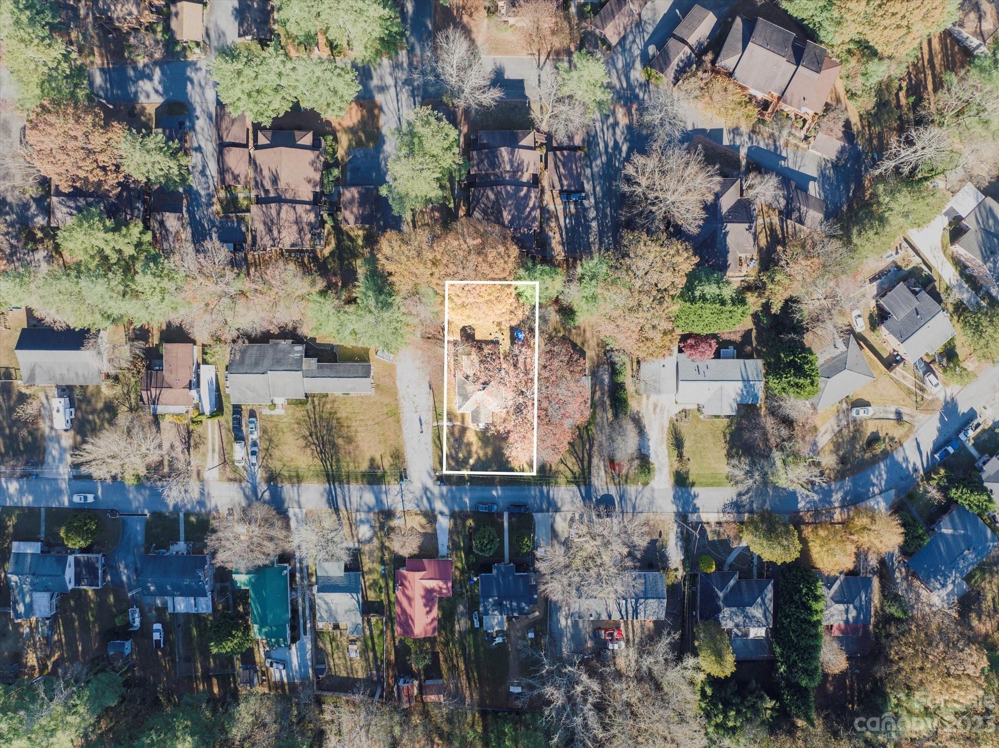 1018 Mountain View Street Hendersonville NC 28739