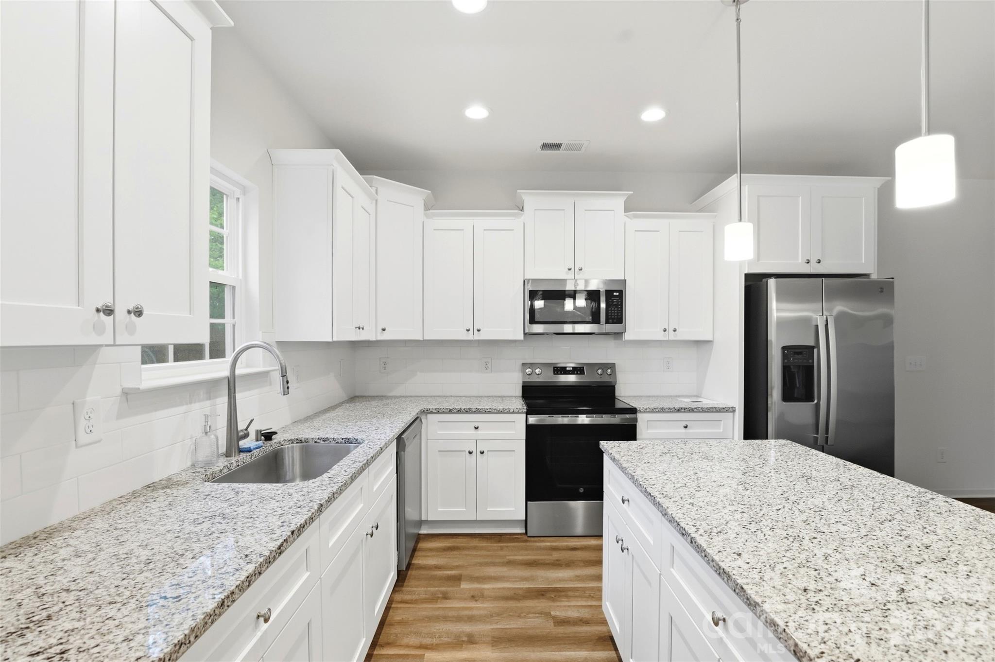 443 Dawn Circle Charlotte NC 28213
