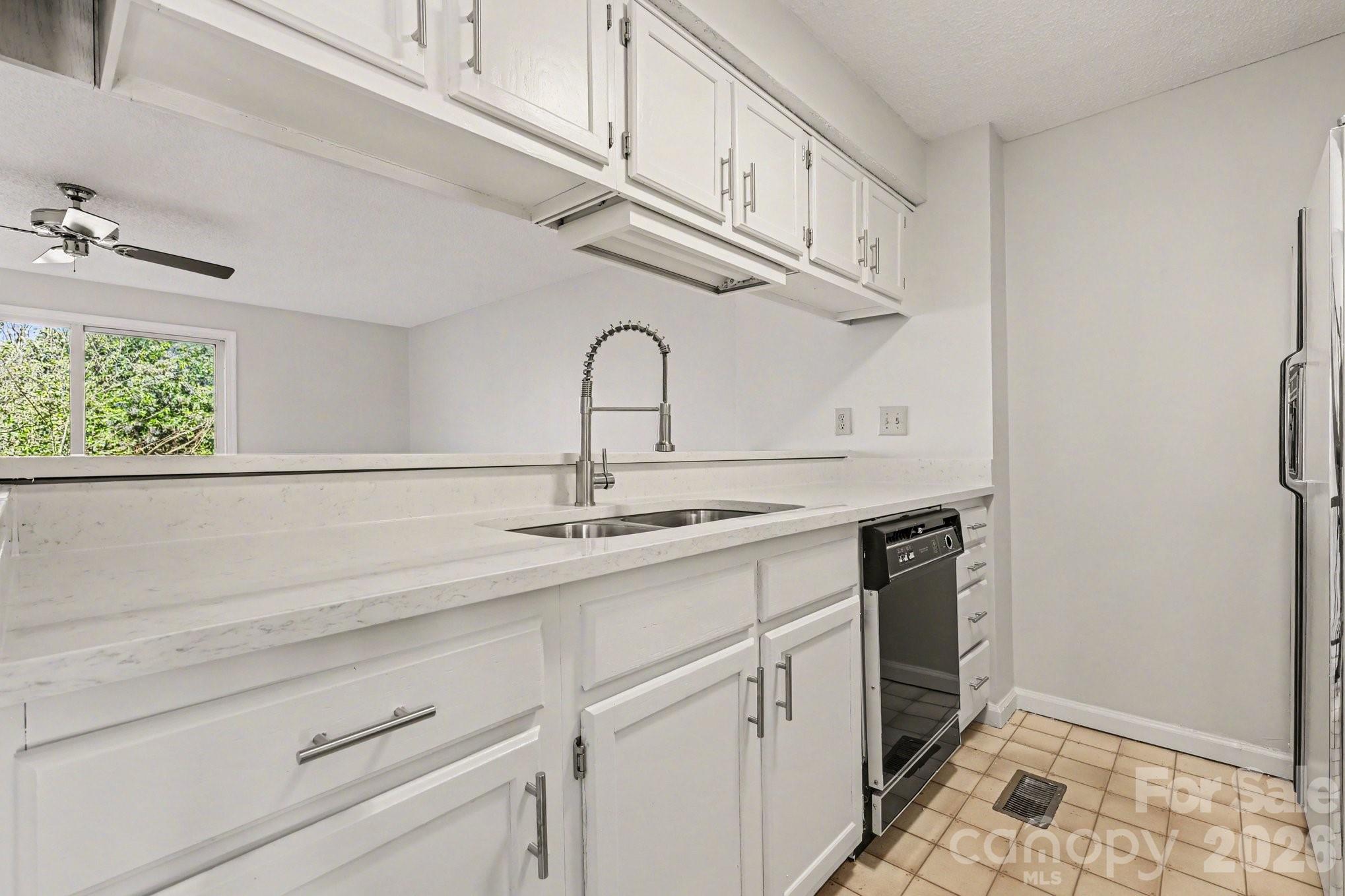 1323 Maple Shade Lane Charlotte NC 28270