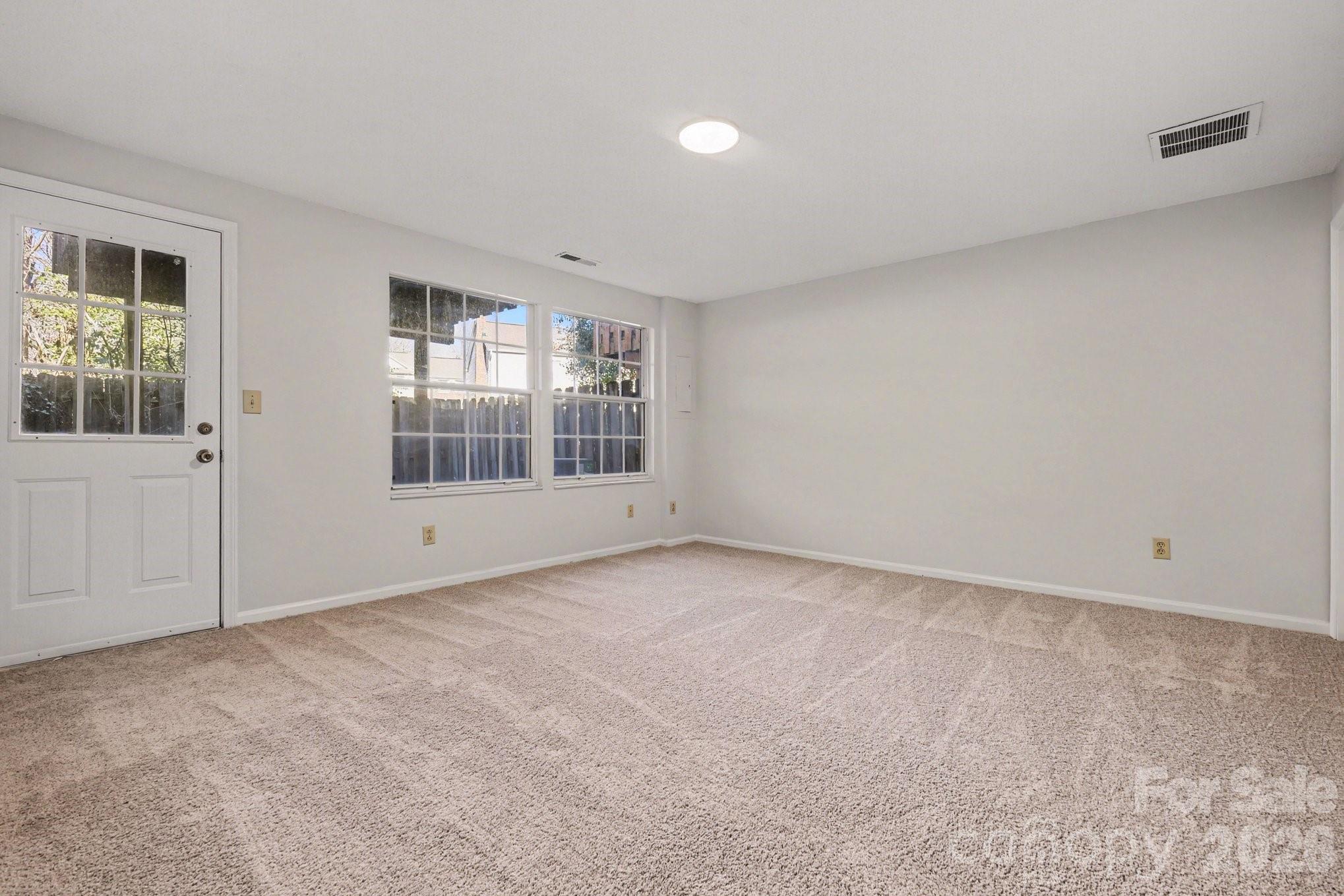 1323 Maple Shade Lane Charlotte NC 28270