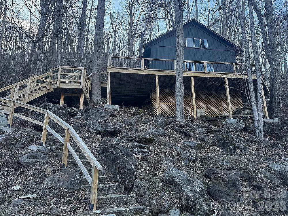 88 Mountain Farm Road Burnsville NC 28714