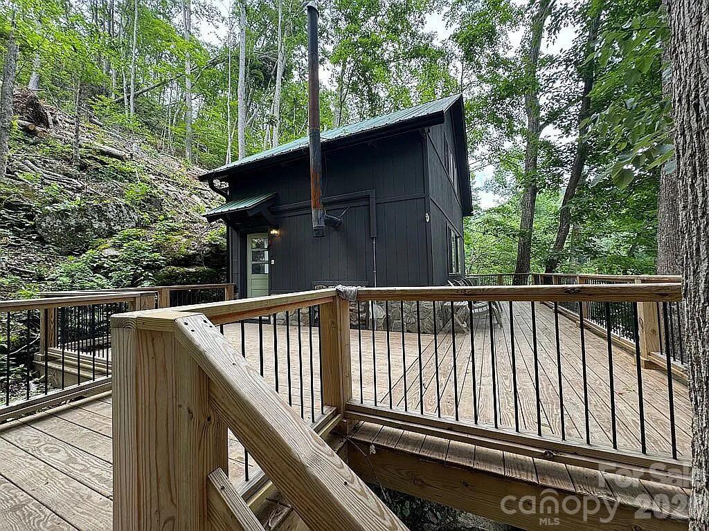 88 Mountain Farm Road Burnsville NC 28714