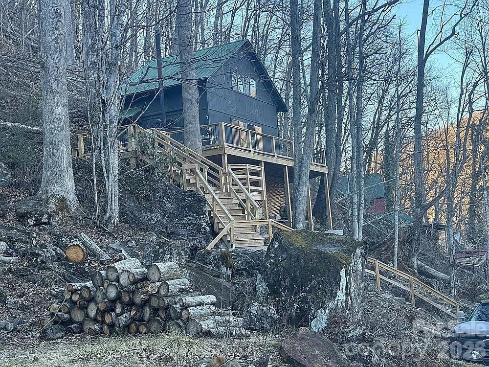 88 Mountain Farm Road Burnsville NC 28714