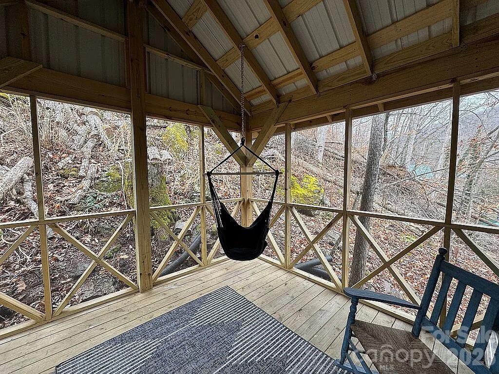 88 Mountain Farm Road Burnsville NC 28714