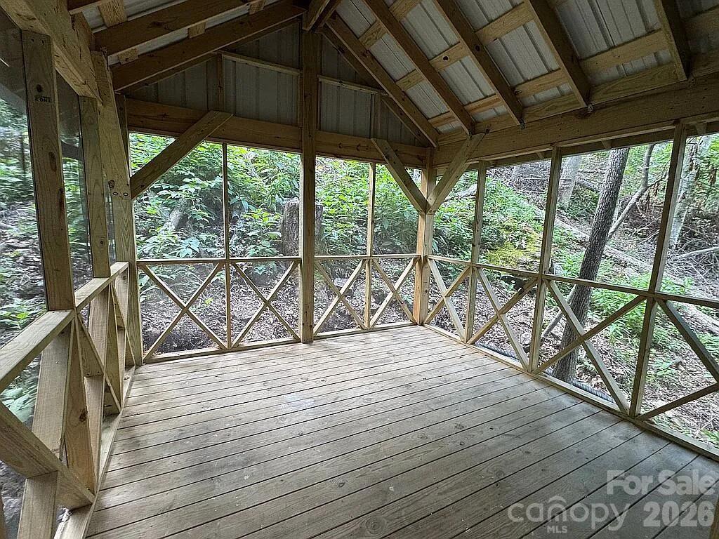 88 Mountain Farm Road Burnsville NC 28714
