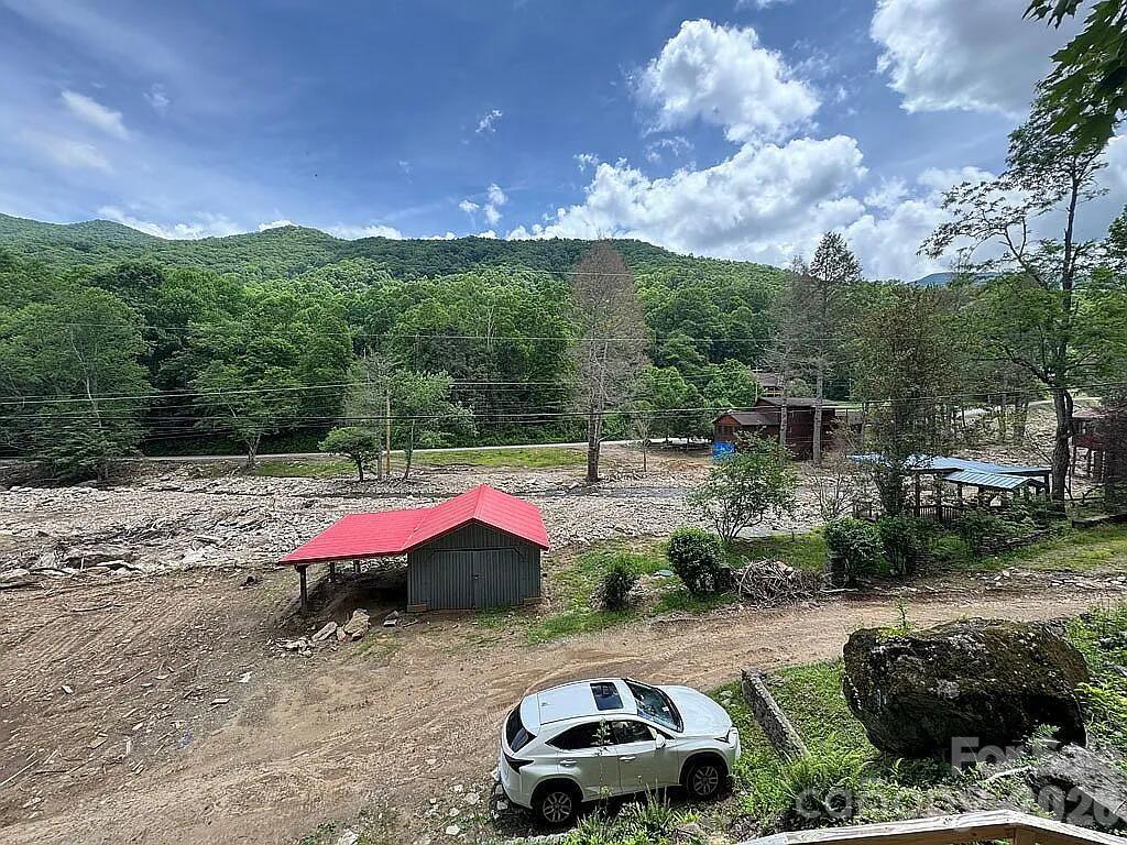 88 Mountain Farm Road Burnsville NC 28714