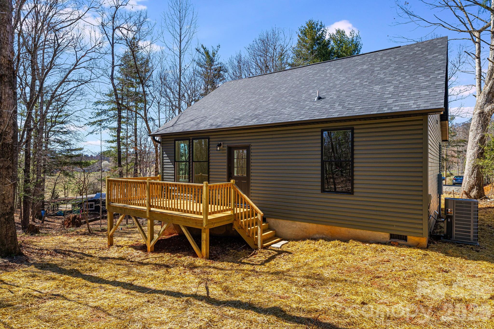 903 Old Nc 20 Highway Alexander NC 28701