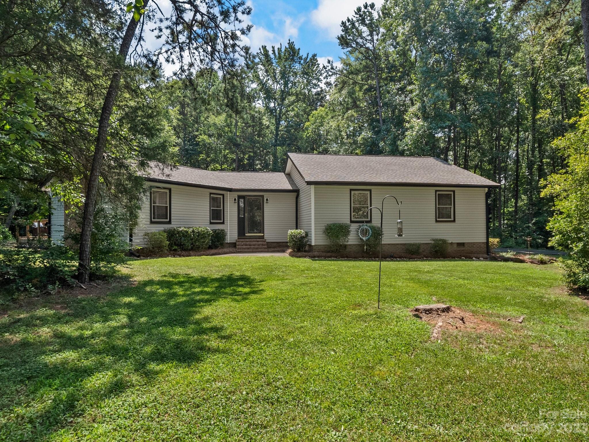 8205 Addison Drive Harrisburg NC 28075