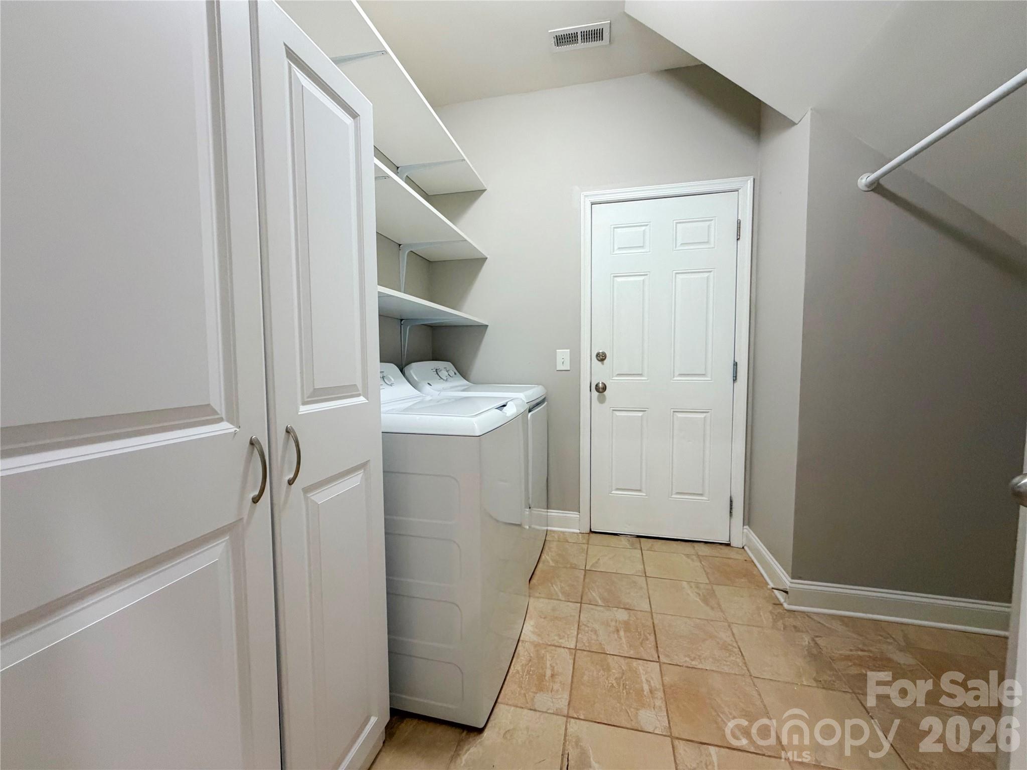 10313 Woodview Circle Charlotte NC 28277