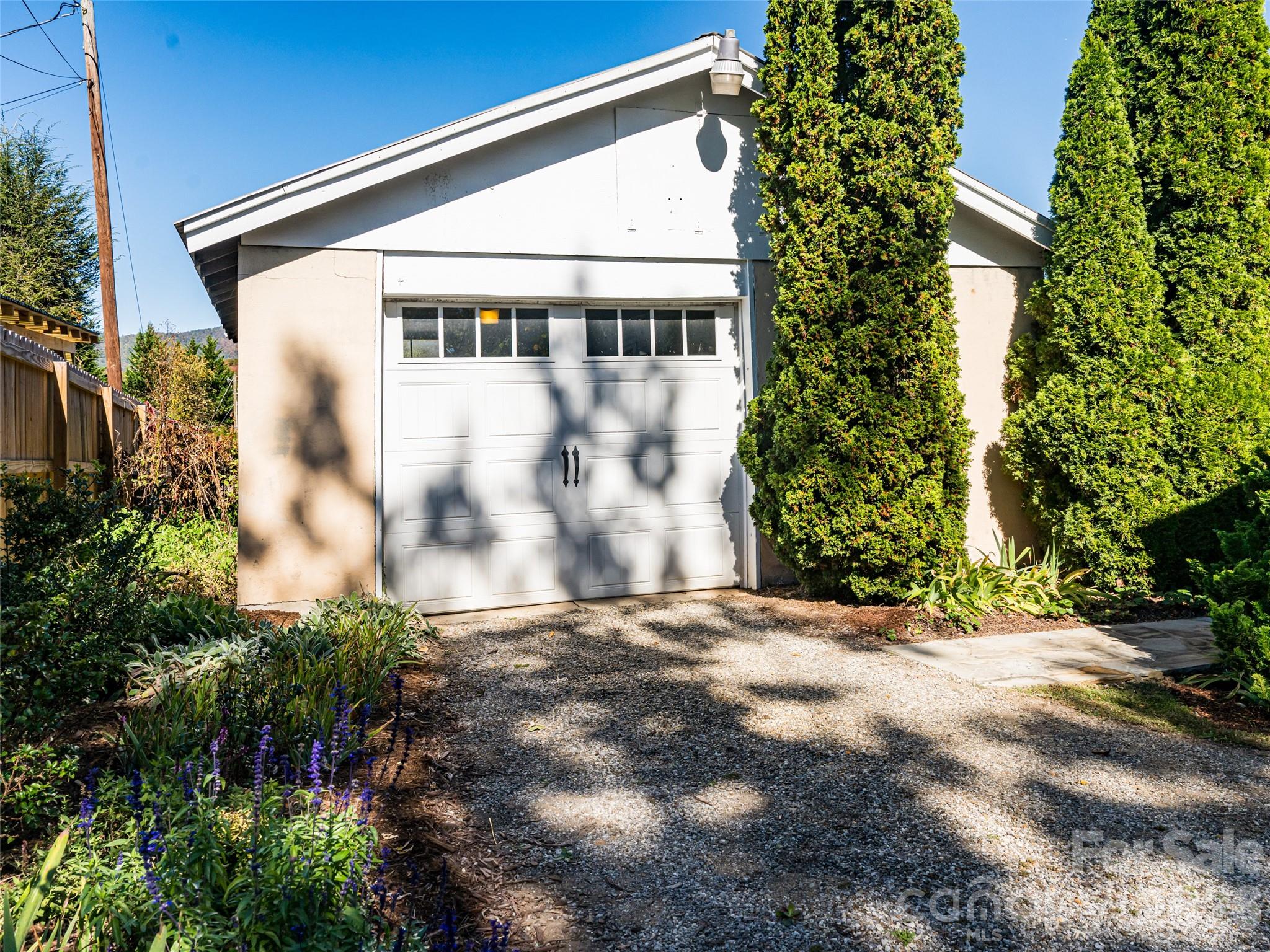 352 Justice Ridge Road Candler NC 28715