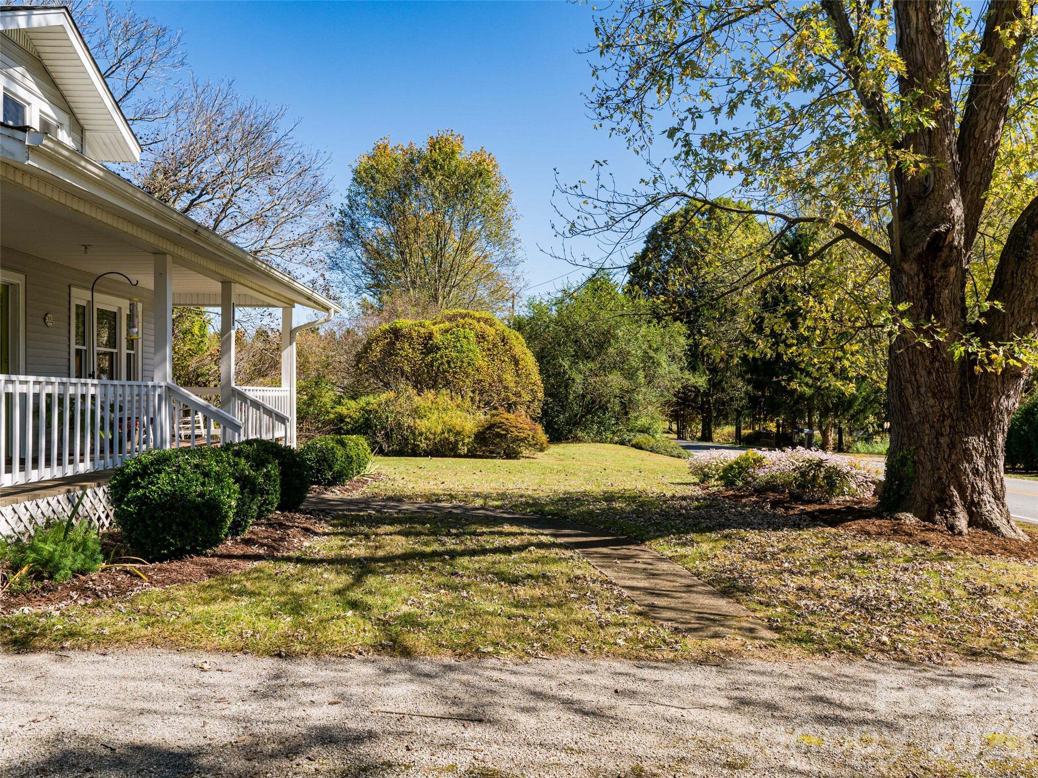 352 Justice Ridge Road Candler NC 28715