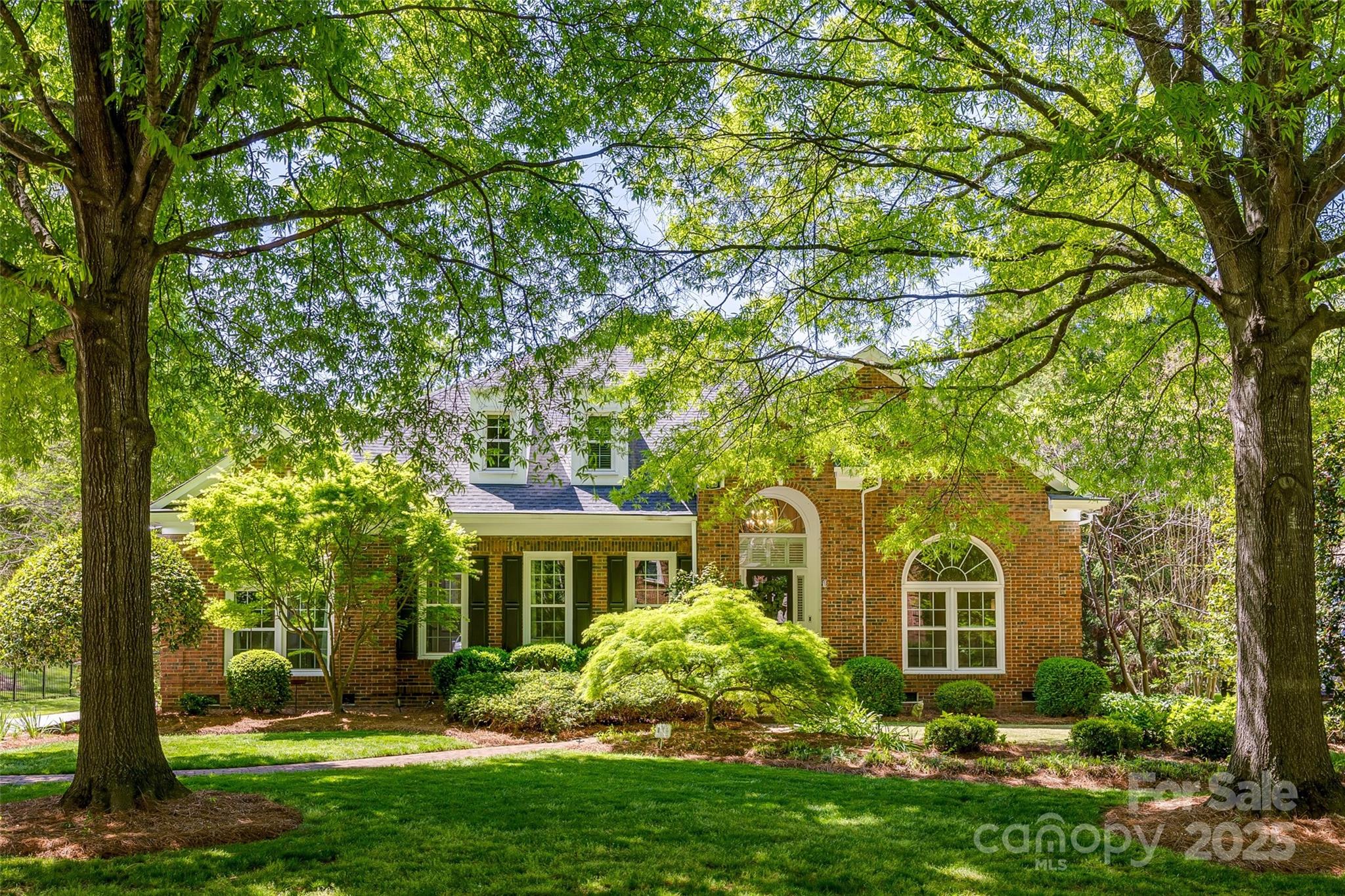 4340 Sequoia Red Lane Charlotte NC 28226