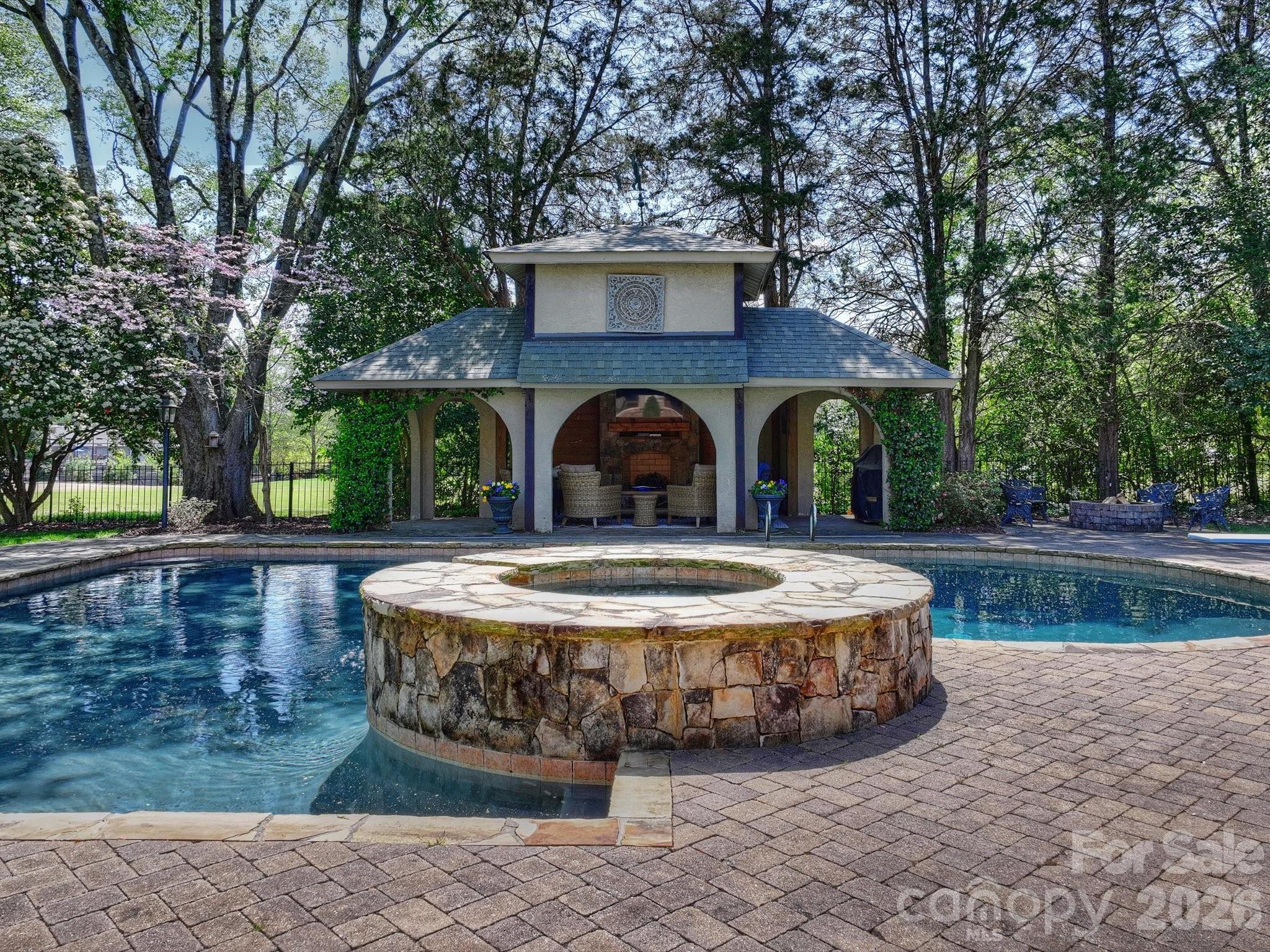 4330 Carmel Valley Road Charlotte NC 28226