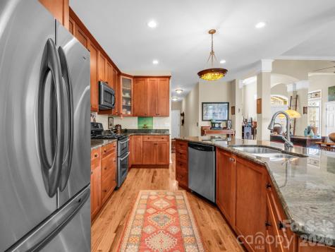 21 Kanuga Forest Drive Hendersonville NC 28739
