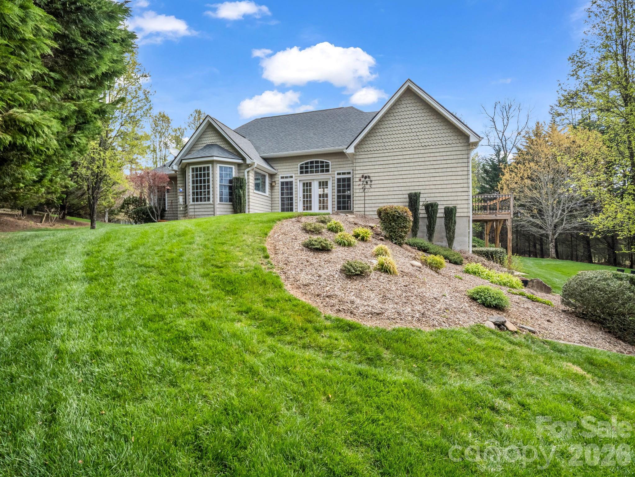 21 Kanuga Forest Drive Hendersonville NC 28739