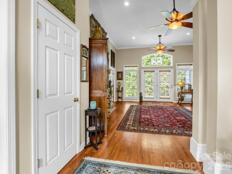 21 Kanuga Forest Drive Hendersonville NC 28739