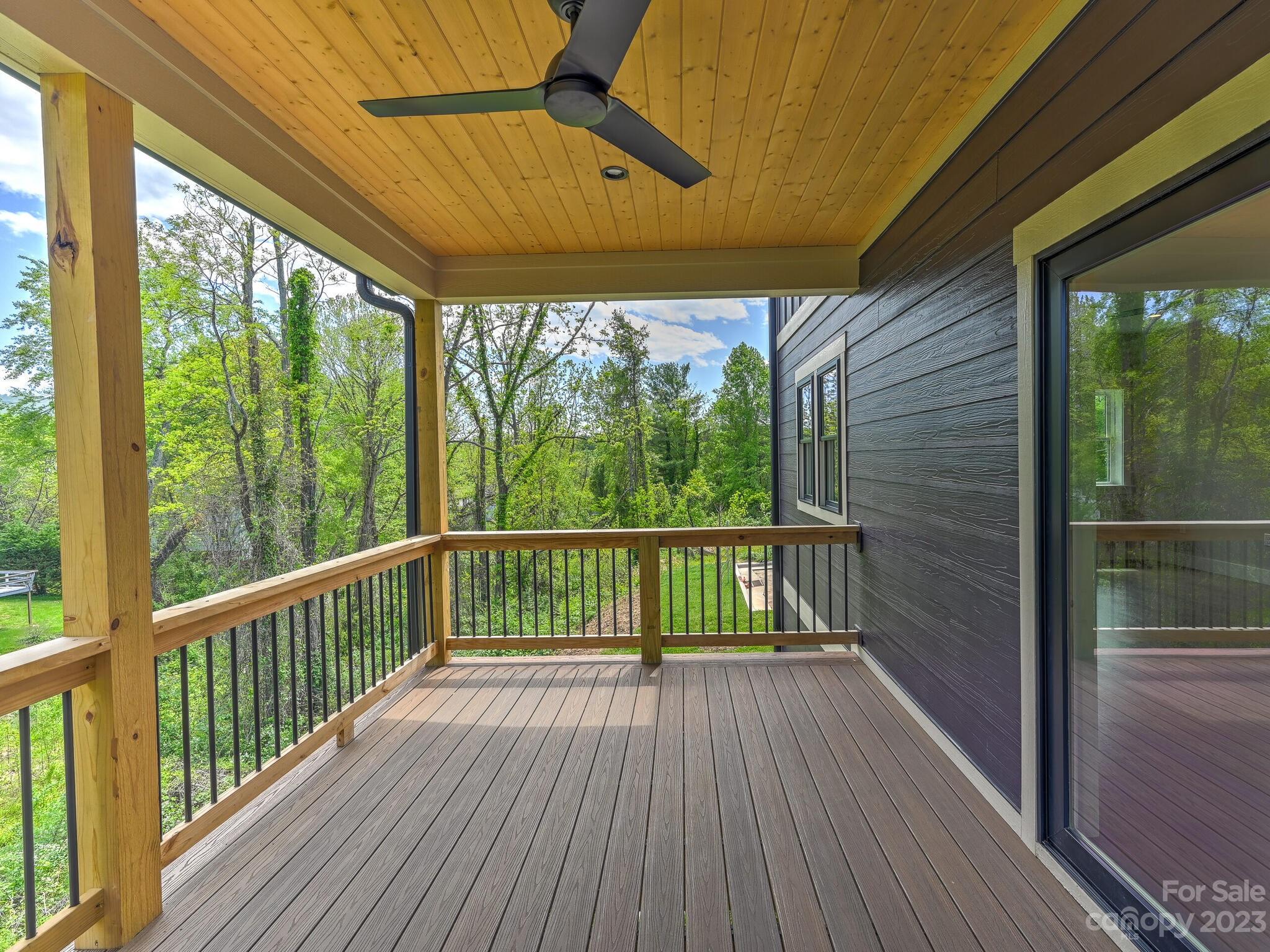 56 Acona Lane Asheville NC 28803