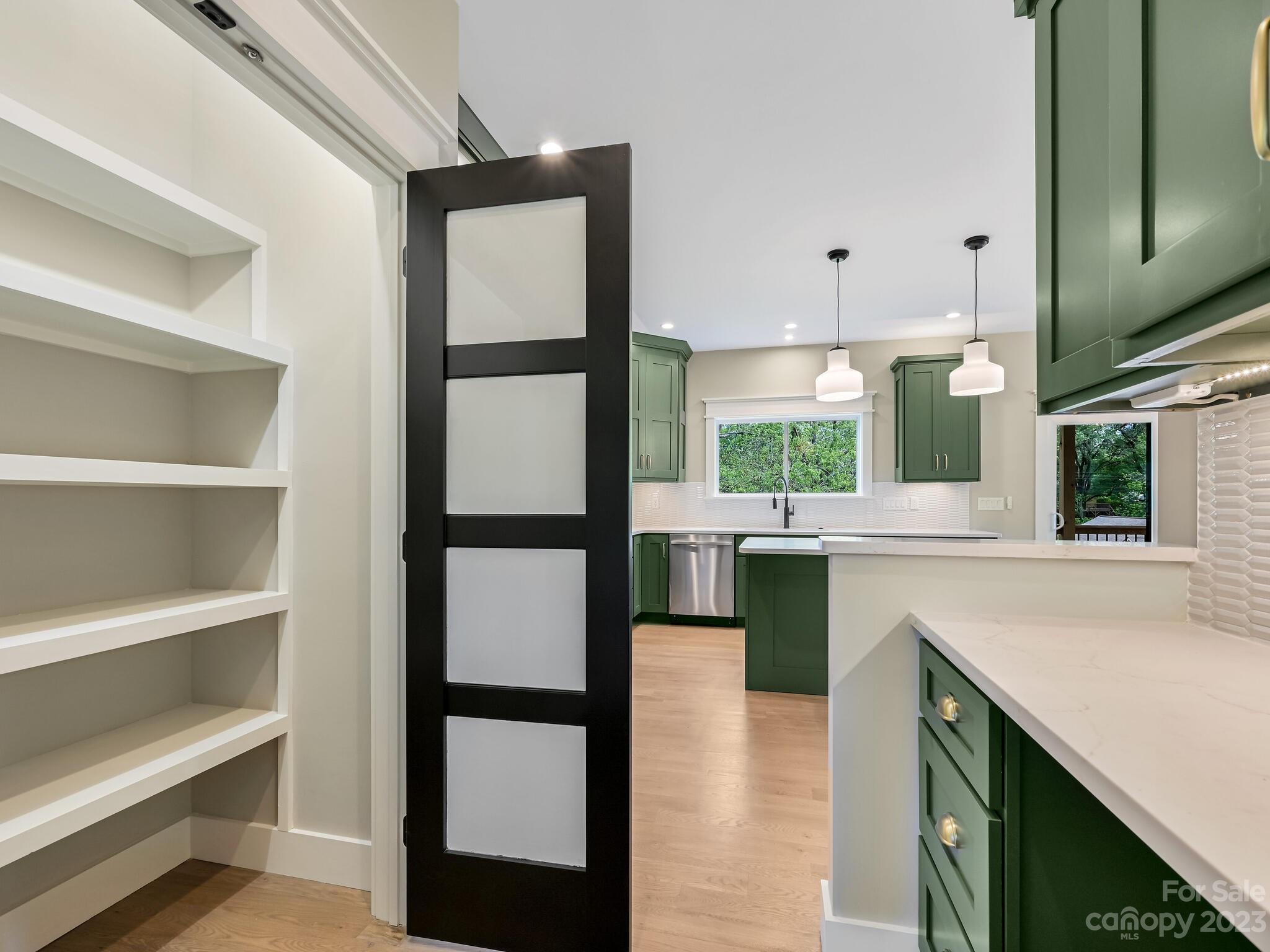 56 Acona Lane Asheville NC 28803