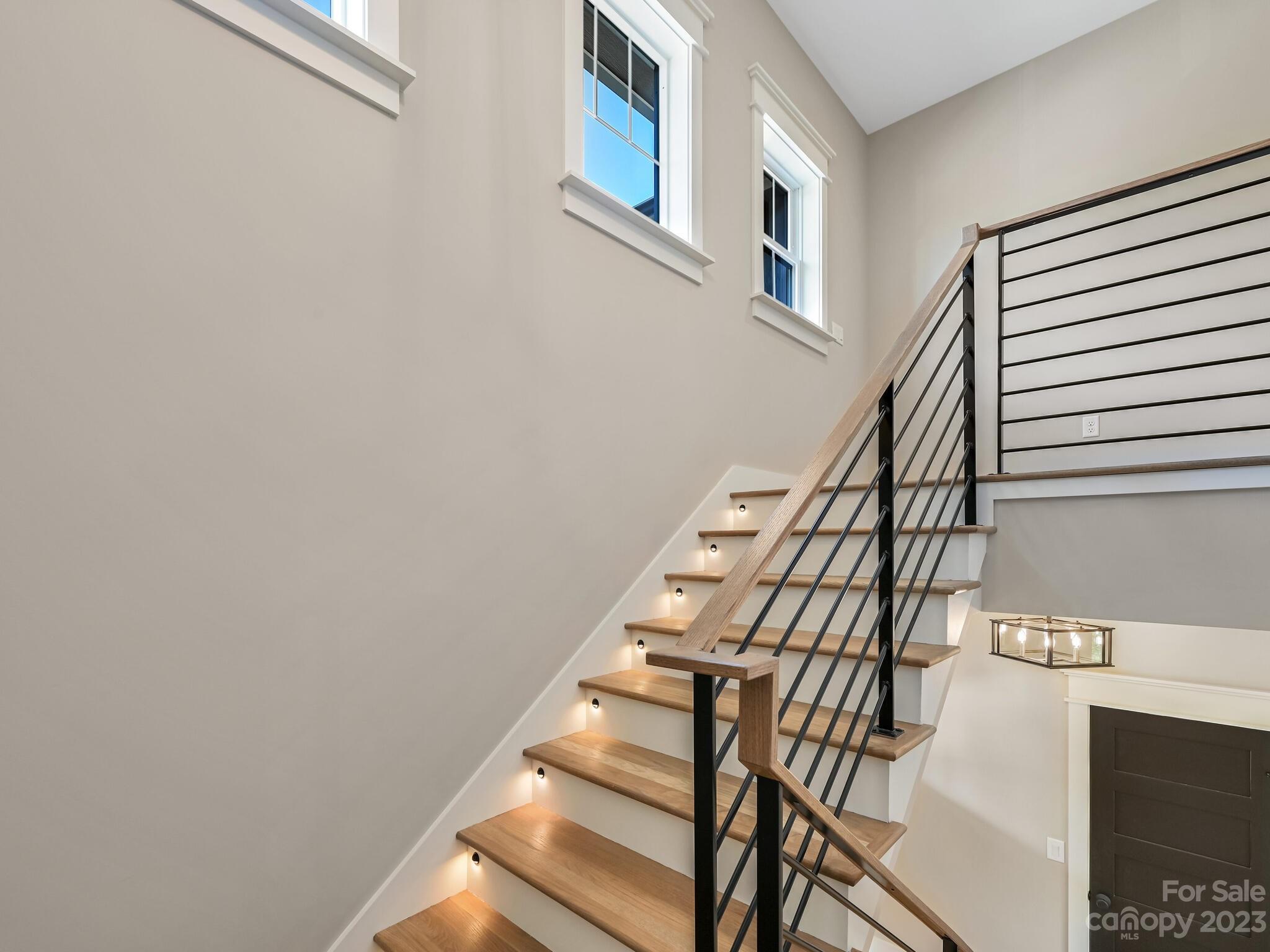 56 Acona Lane Asheville NC 28803