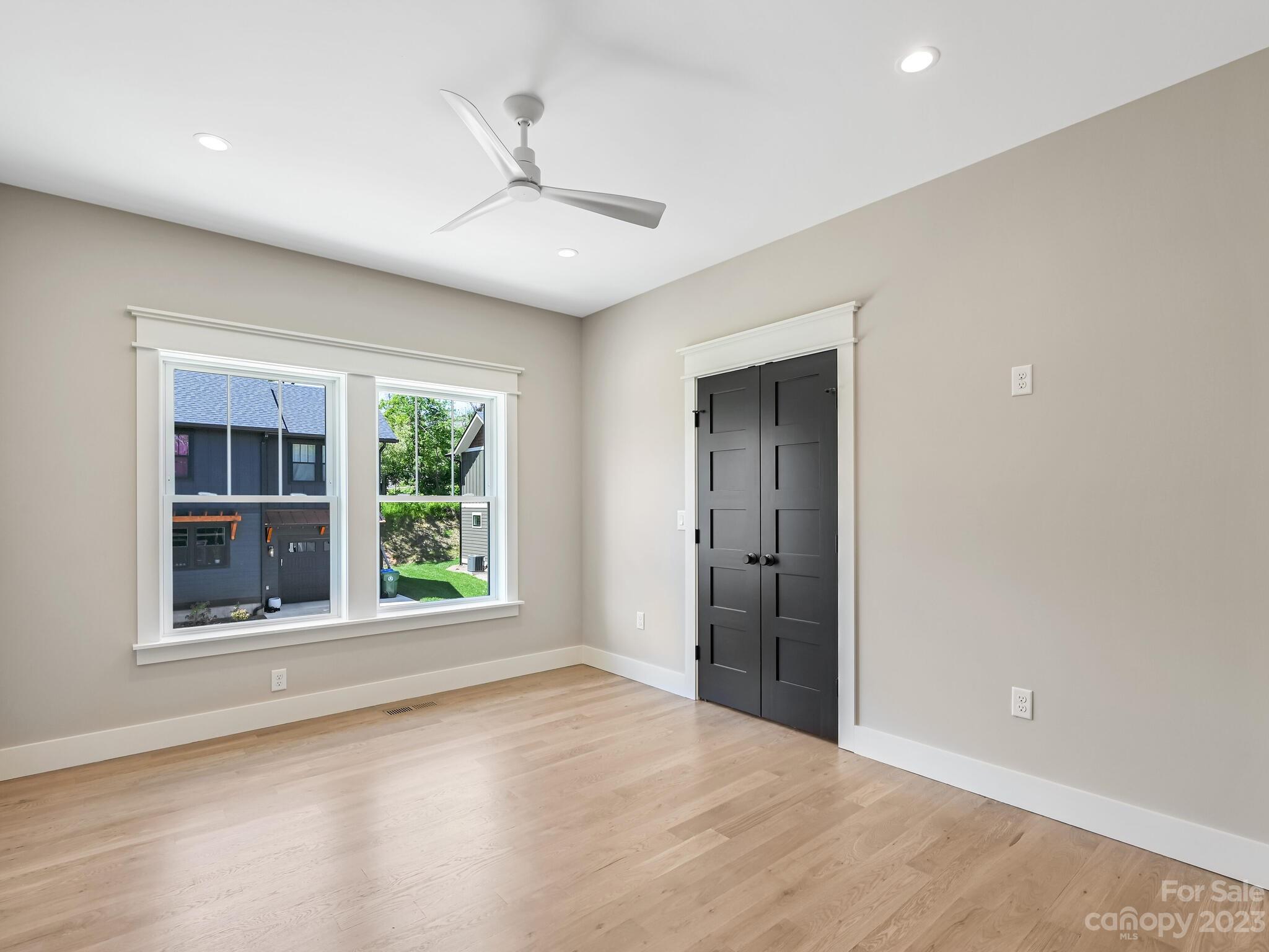 56 Acona Lane Asheville NC 28803