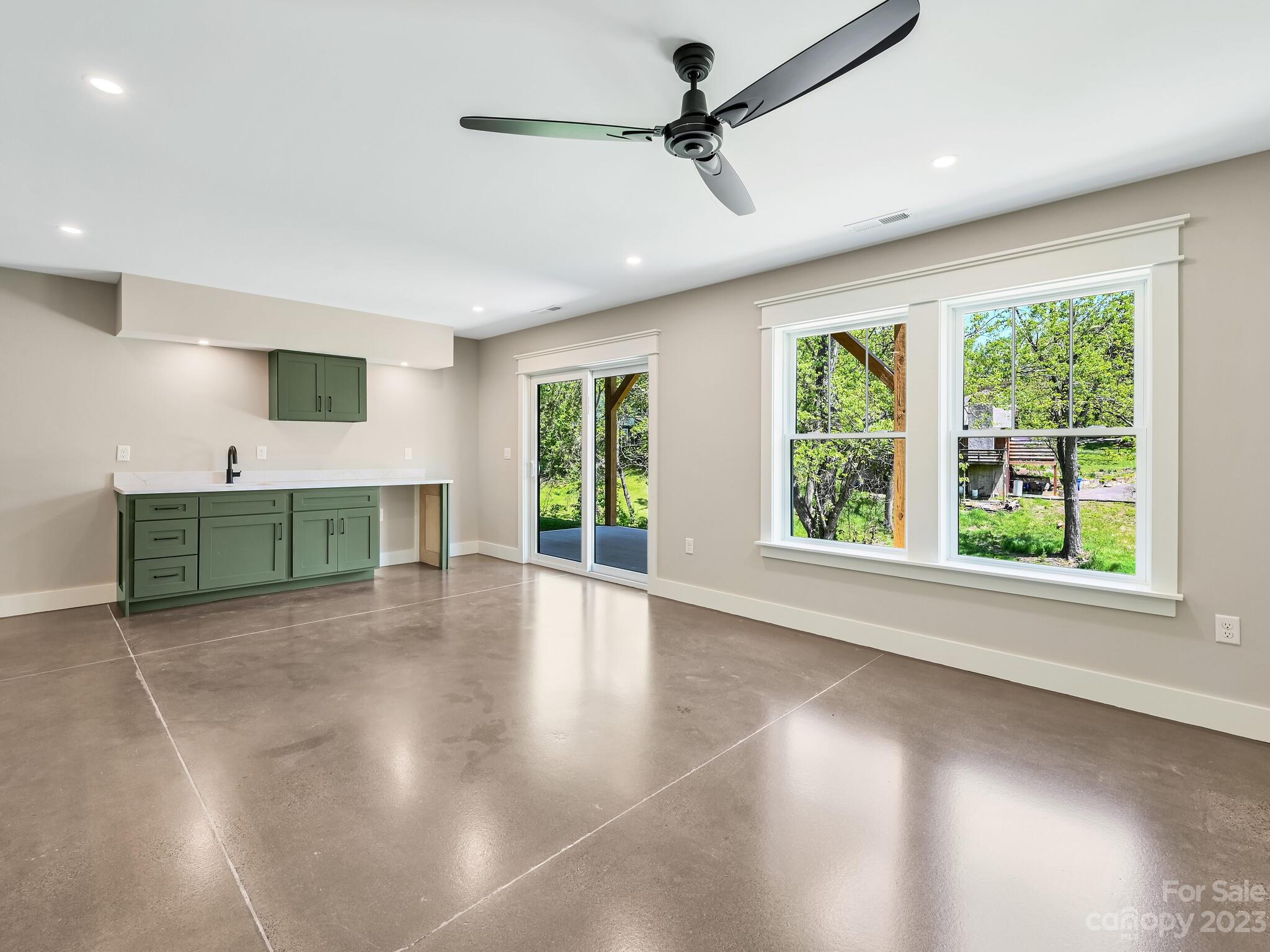 56 Acona Lane Asheville NC 28803