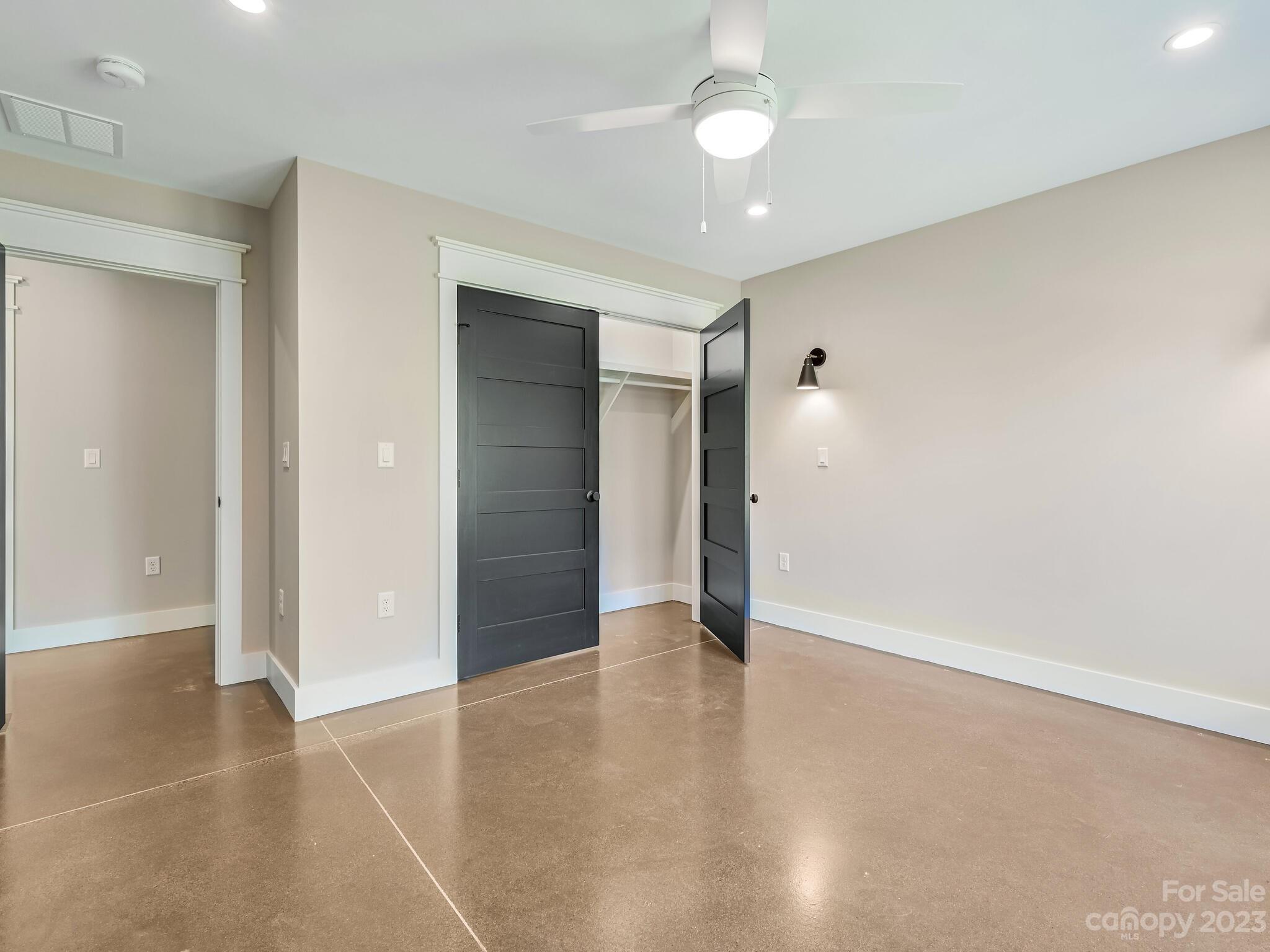 56 Acona Lane Asheville NC 28803