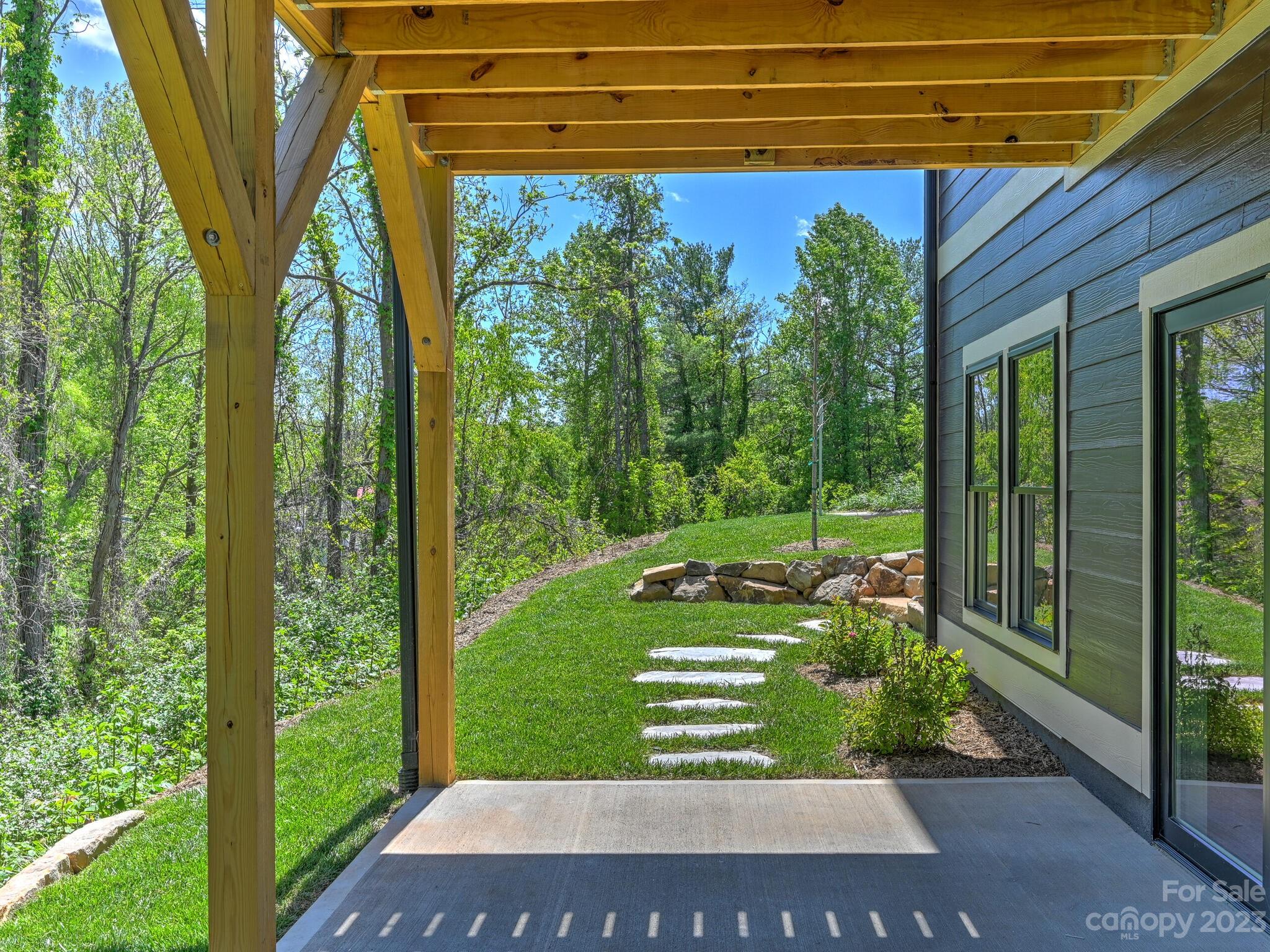 56 Acona Lane Asheville NC 28803