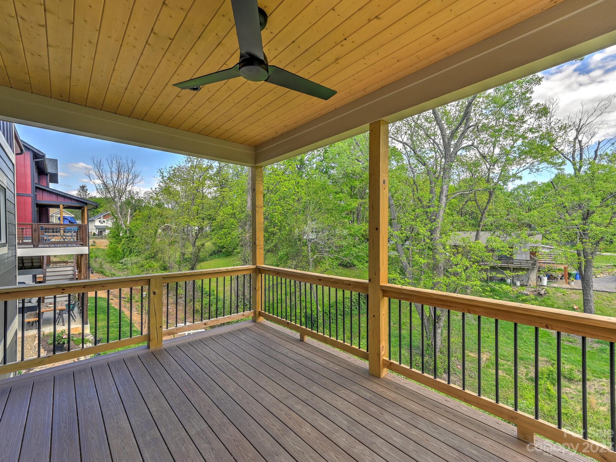 56 Acona Lane Asheville NC 28803