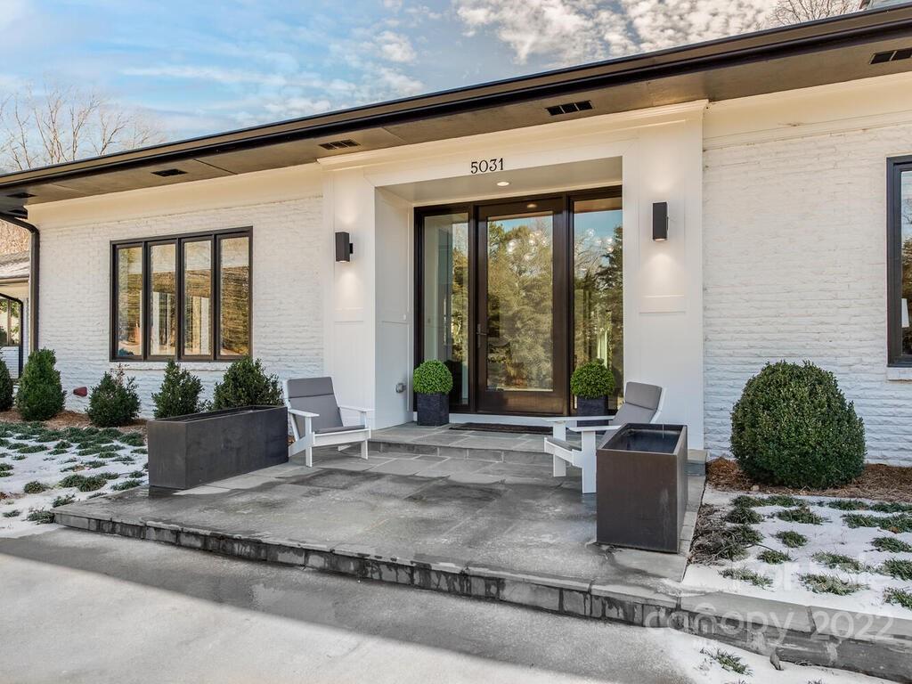 5031 Parview Drive S Charlotte NC 28226