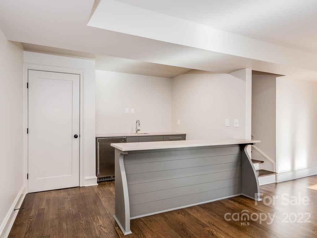 5031 Parview Drive S Charlotte NC 28226