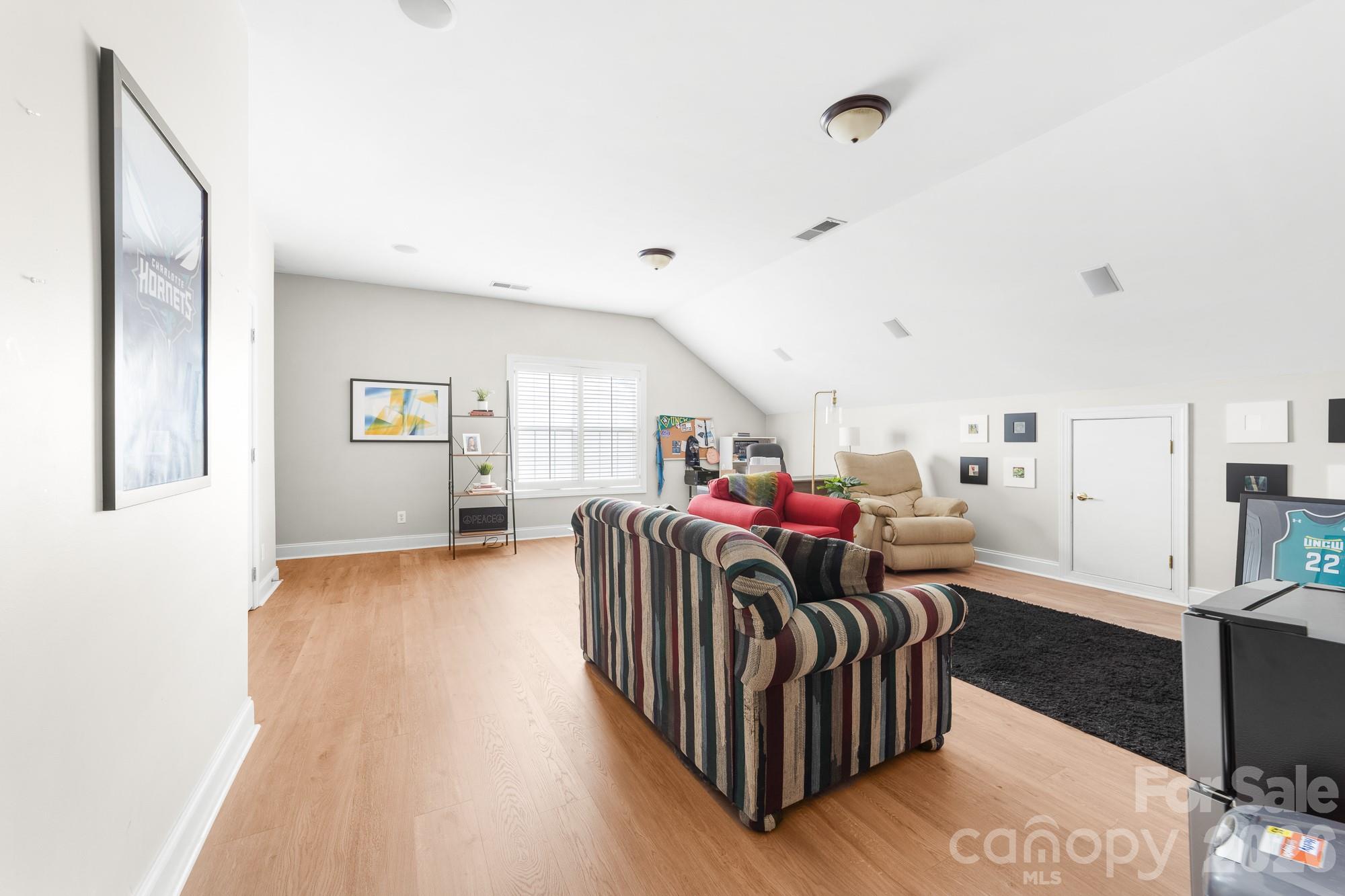 8812 Kingston Forest Drive Charlotte NC 28277