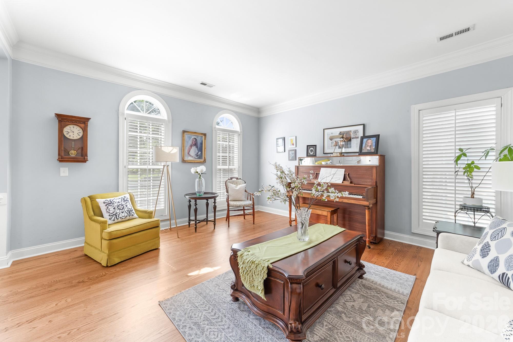 8812 Kingston Forest Drive Charlotte NC 28277