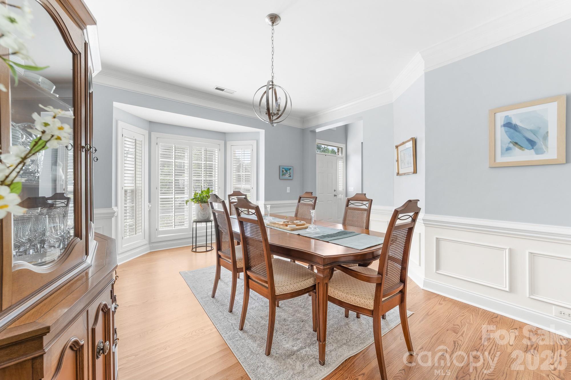 8812 Kingston Forest Drive Charlotte NC 28277
