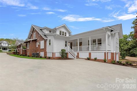 709 N Main Street Davidson NC 28036
