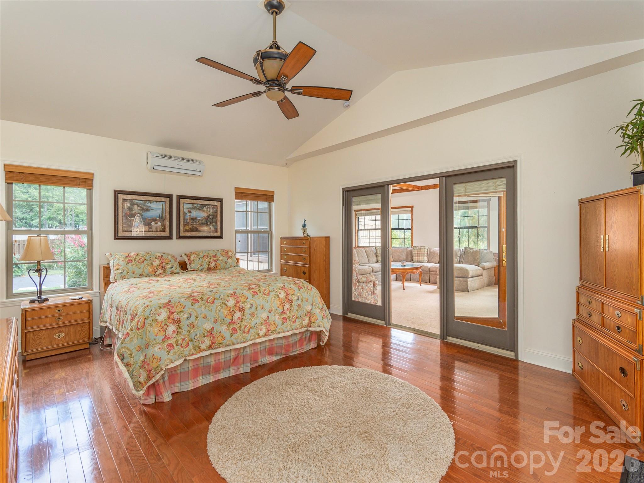 169 N Serpentine Avenue Hot Springs NC 28743