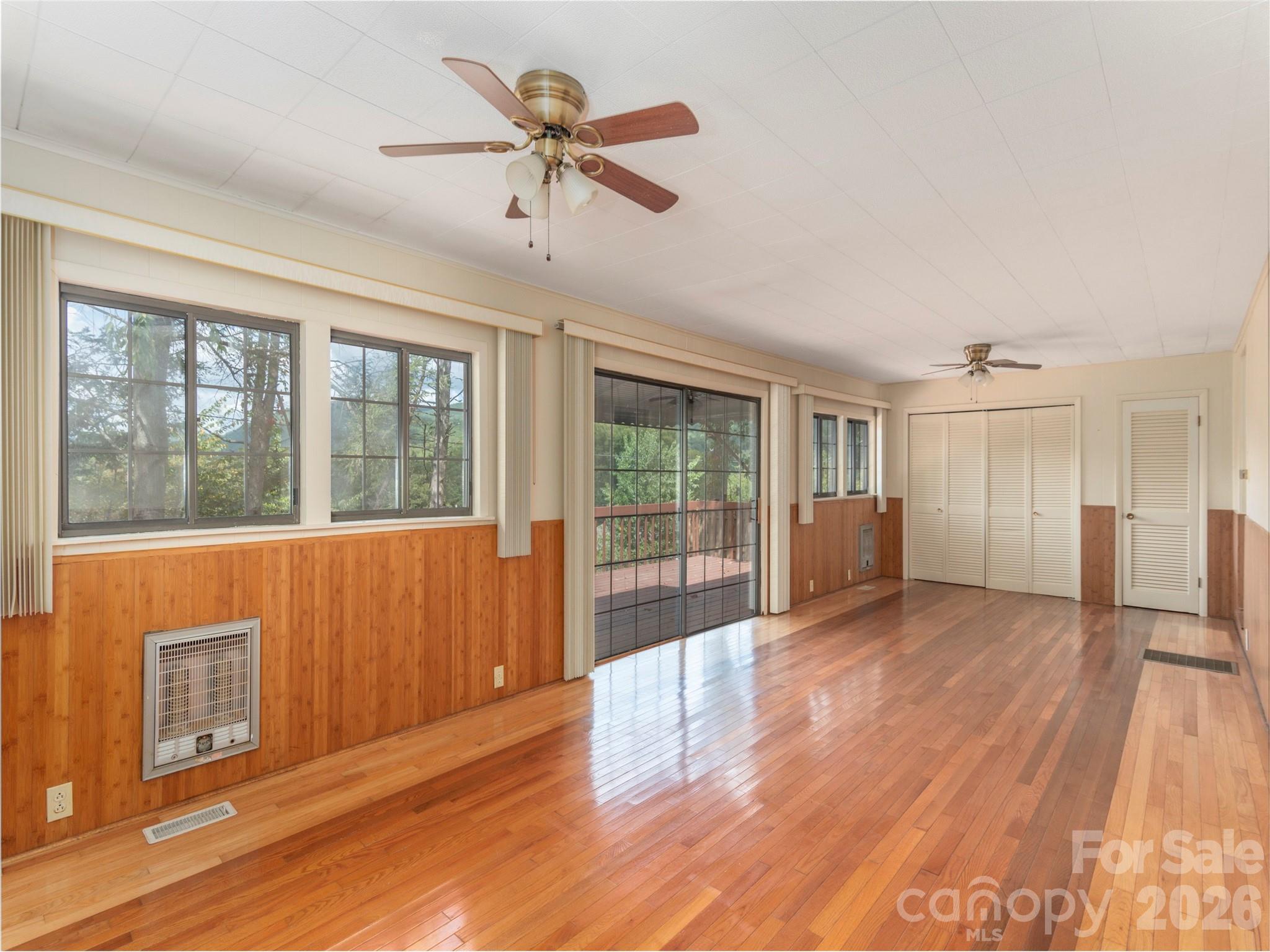169 N Serpentine Avenue Hot Springs NC 28743
