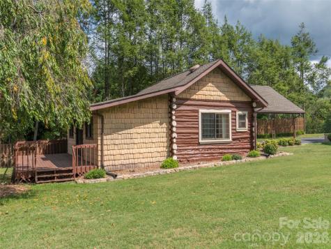 169 N Serpentine Avenue Hot Springs NC 28743