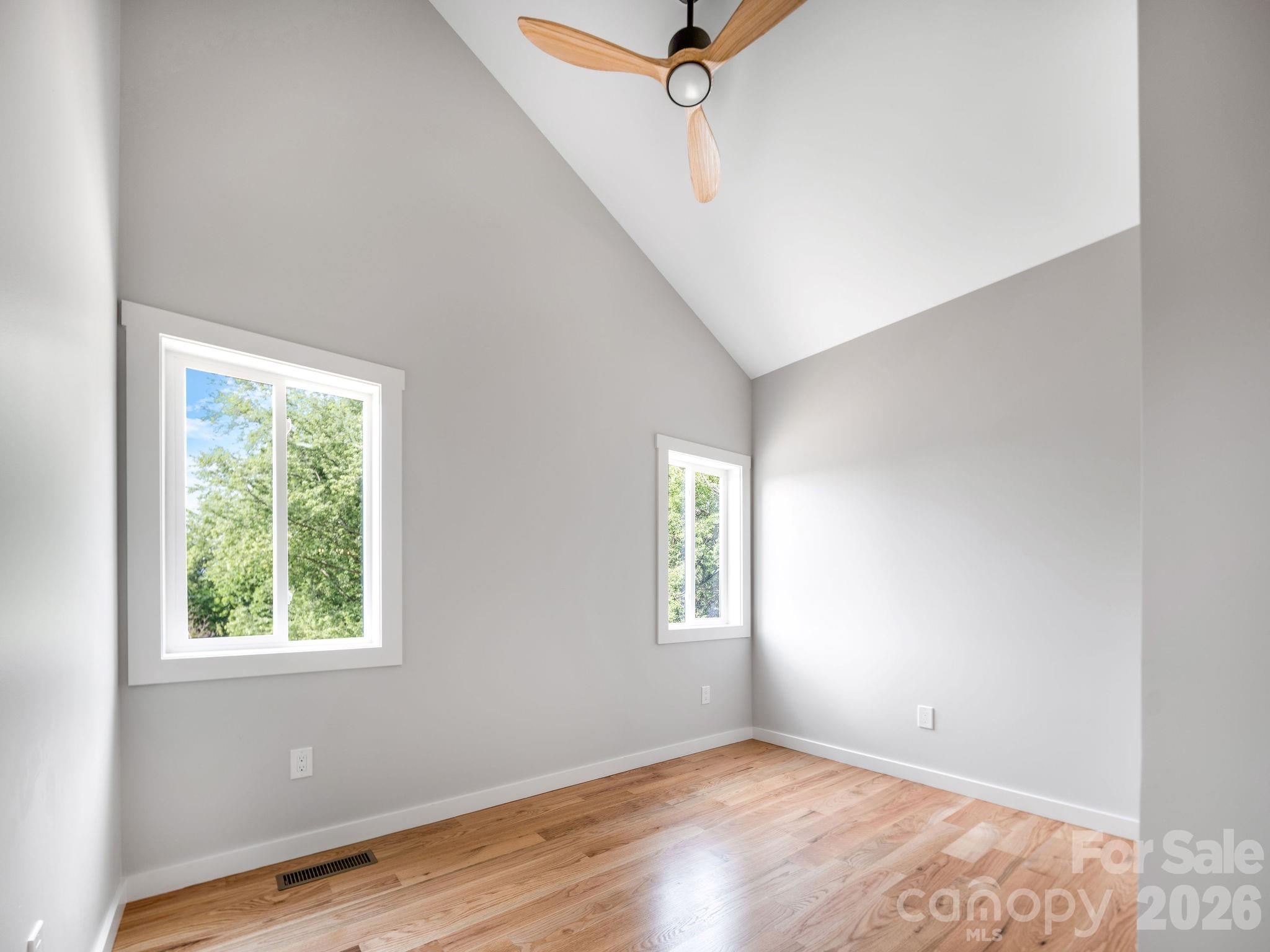 14 Da Vinci Court Asheville NC 28806