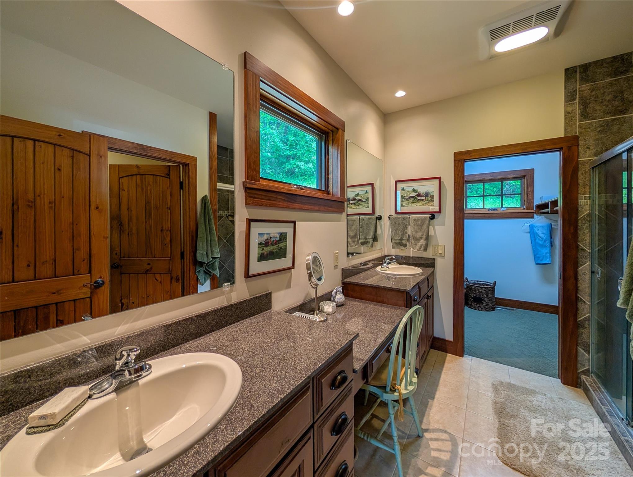 72 Pilgrims Lane Burnsville NC 28714