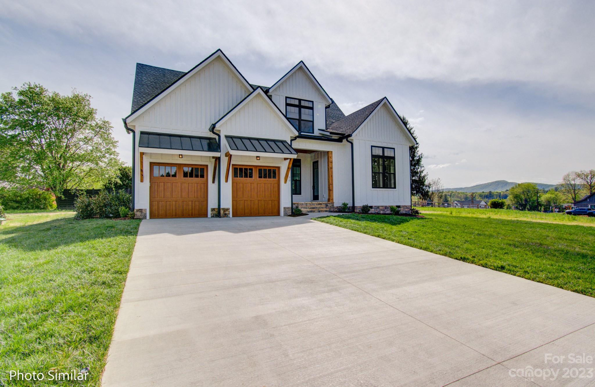 81 Mavrick Drive Mills River NC 28759