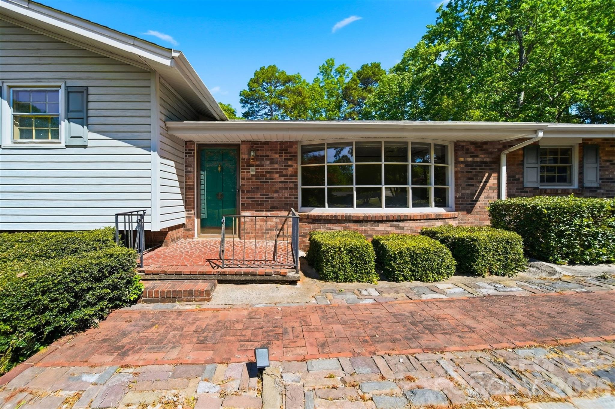 140 28th Avenue Drive NW Hickory NC 28601