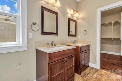 48 Asher Lane Arden NC 28704
