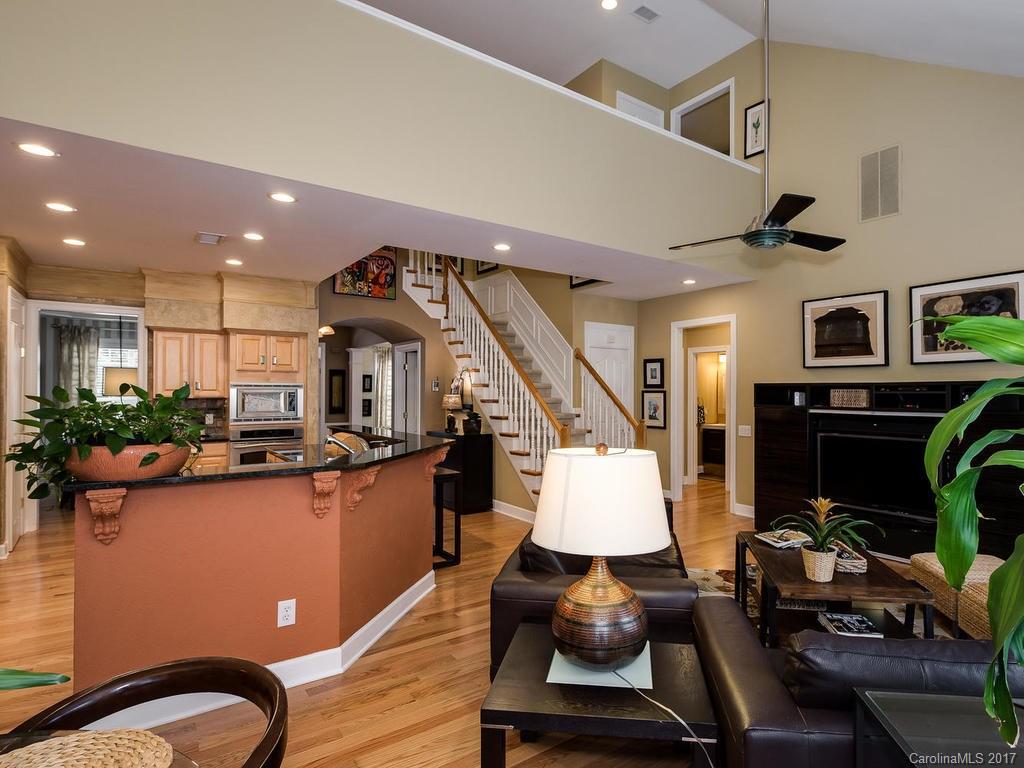11536 Corliss Avenue Charlotte NC 28277